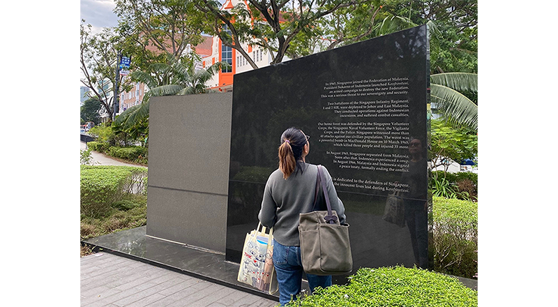 A memorial to the victims of Konfrontasi was unveiled on 10 March 2015, on the 50th anniversary of the bombing of MacDonald House. The memorial is at Dhoby Ghaut Green, which faces MacDonald House. Photo by Jimmy Yap